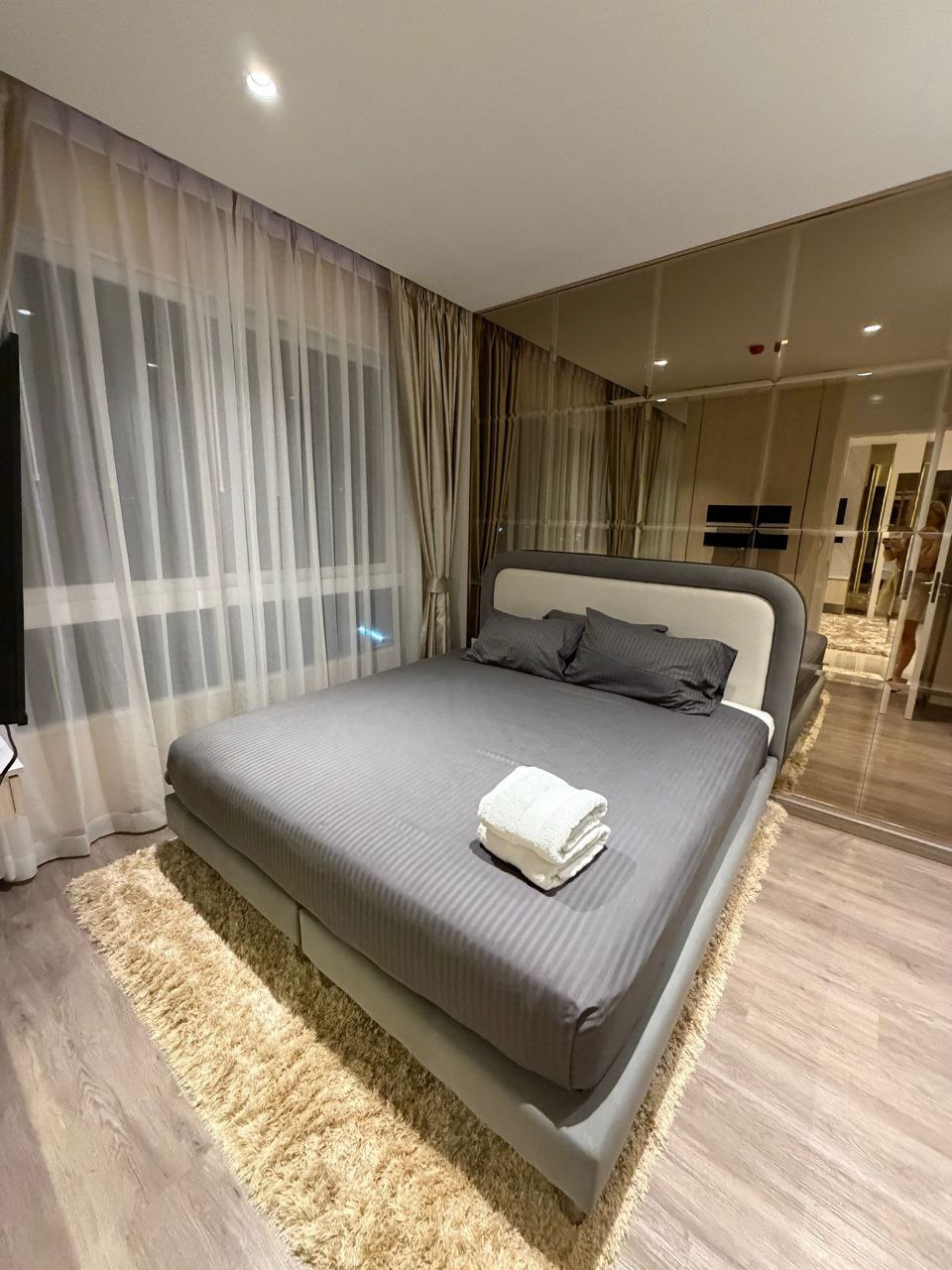 Аренда новых апартаментов с 2 спальнями