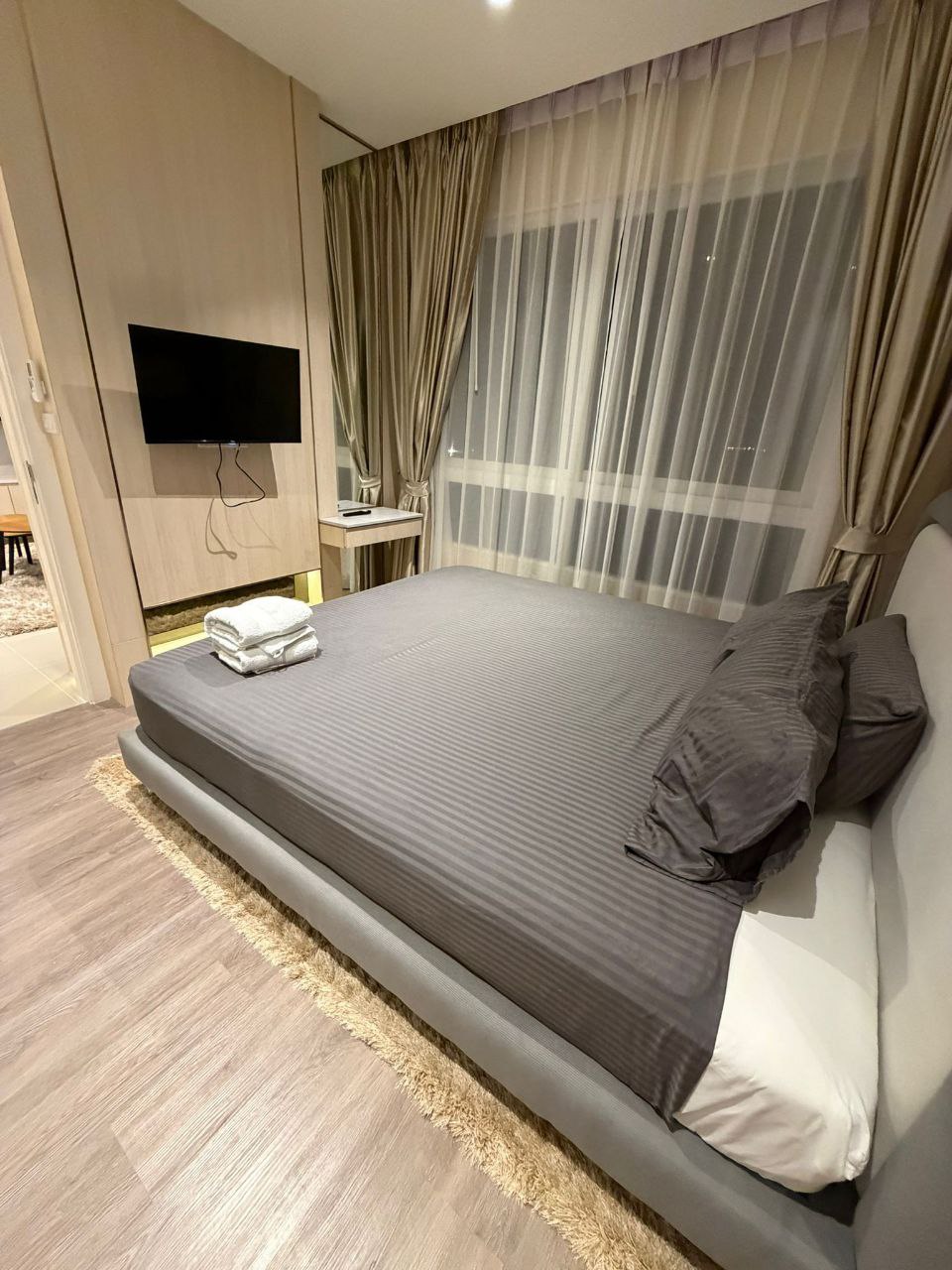 Аренда новых апартаментов с 2 спальнями