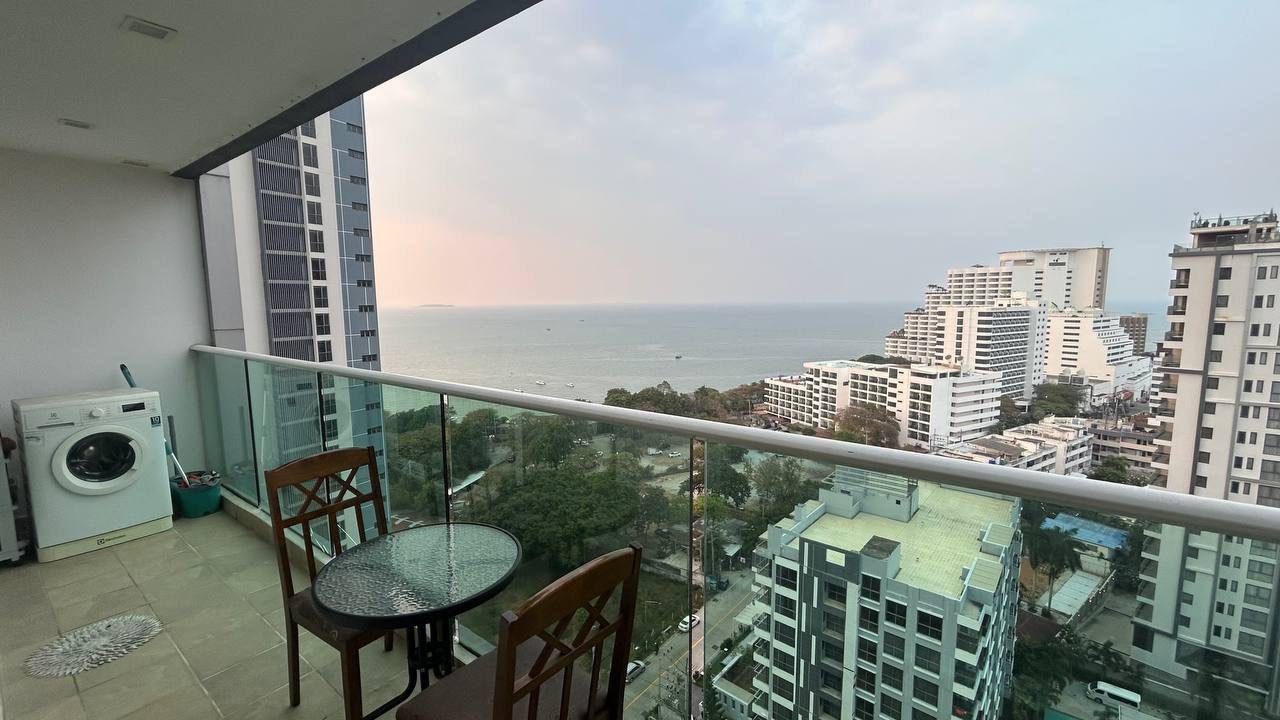 Продажа квартиры с видом на море