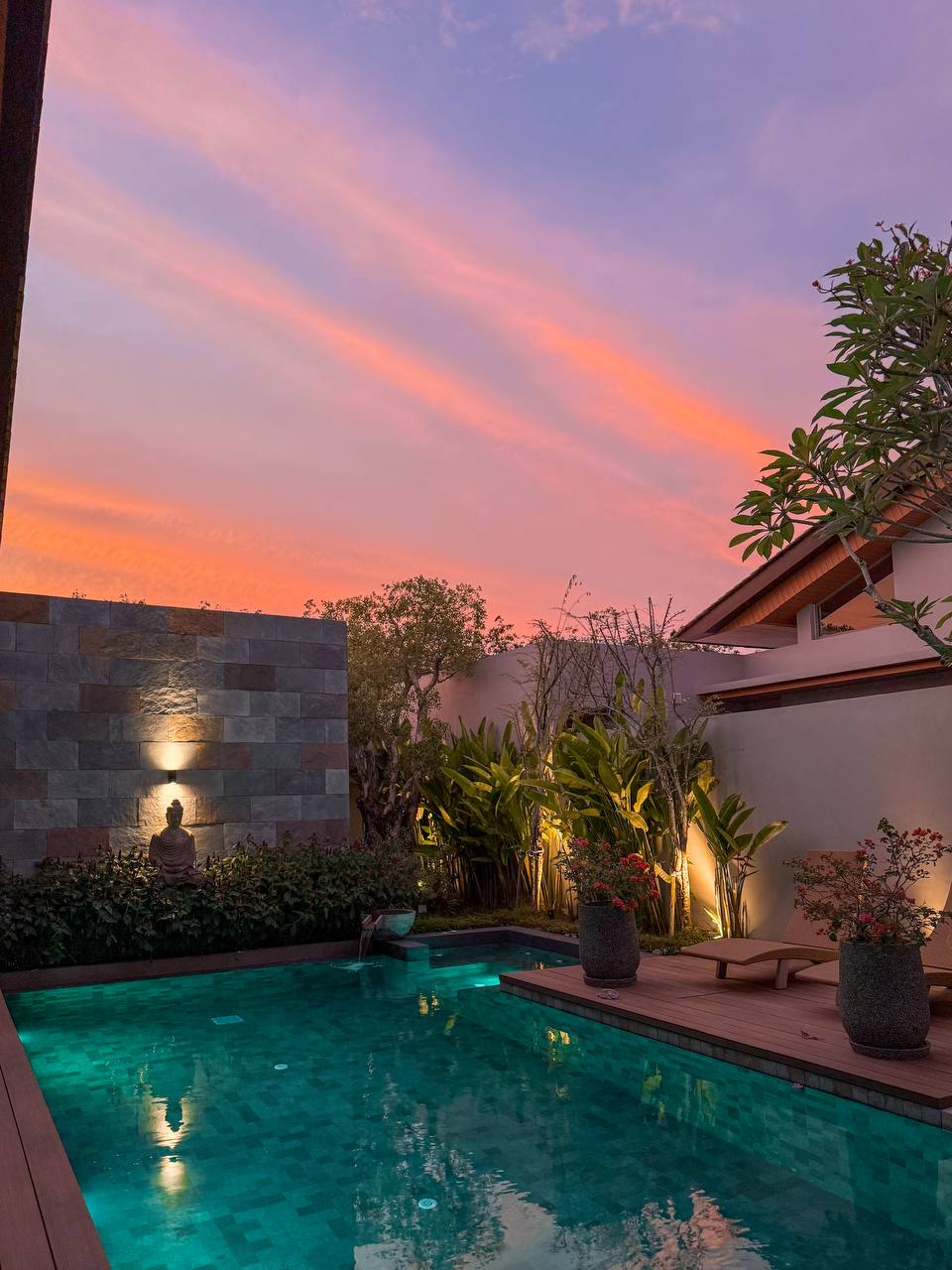 Срочная продажа виллы у пляжа