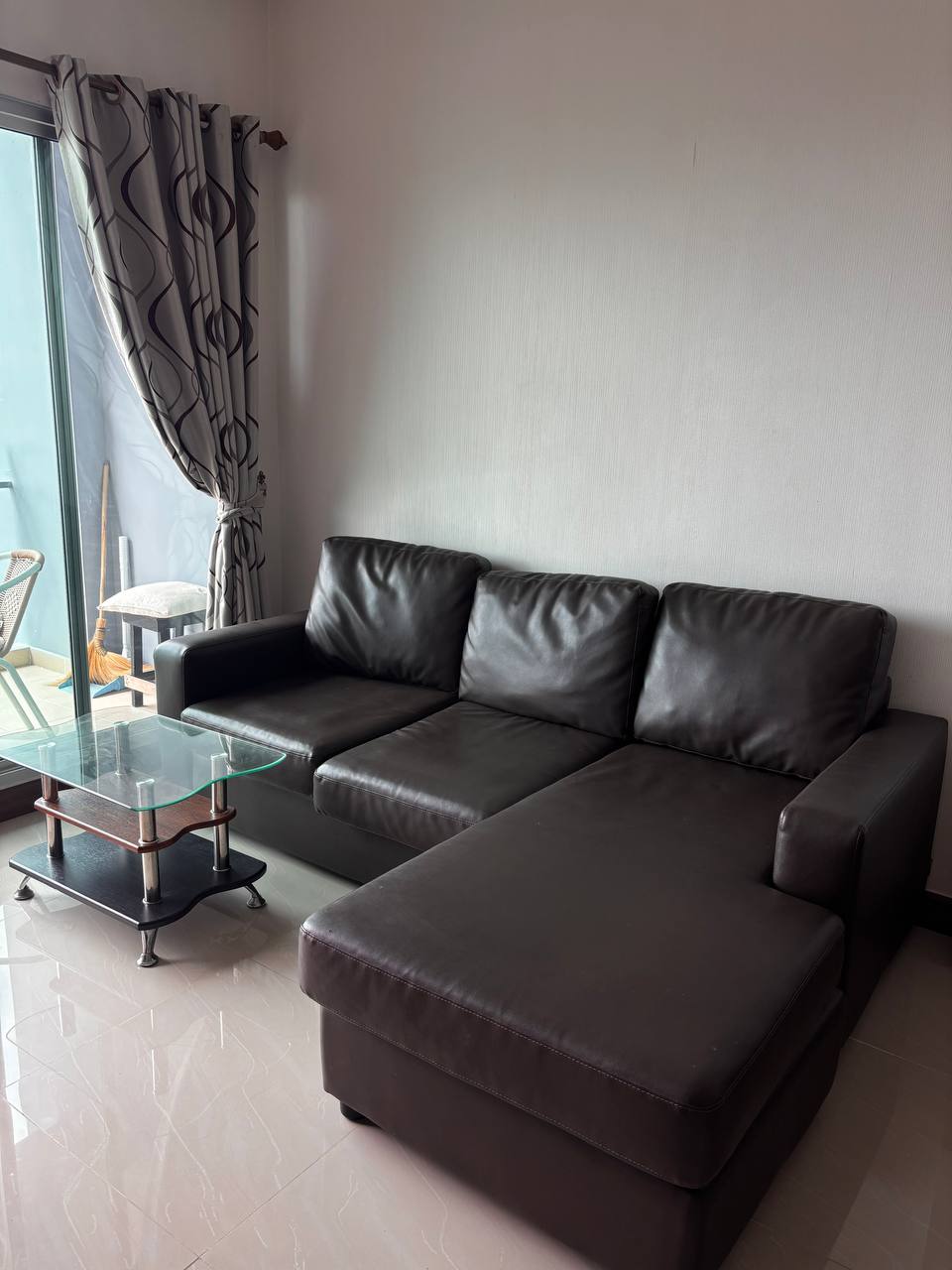 Переаренда кондо на ул. Тепразит