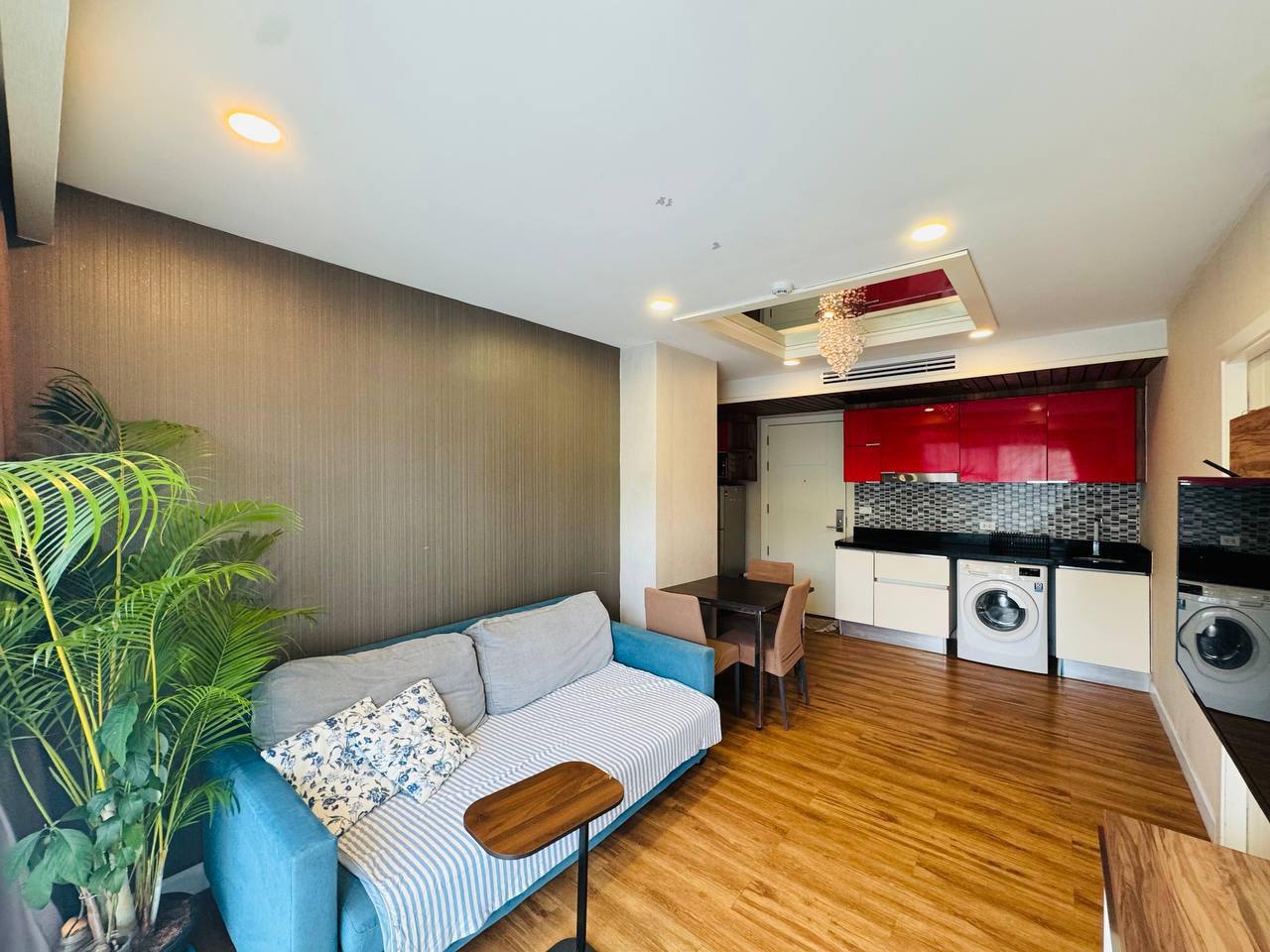 Аренда кондо в оживленном районе