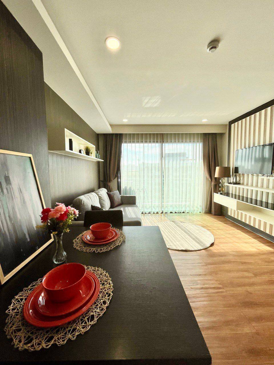 Аренда квартиры с видом на бассейн