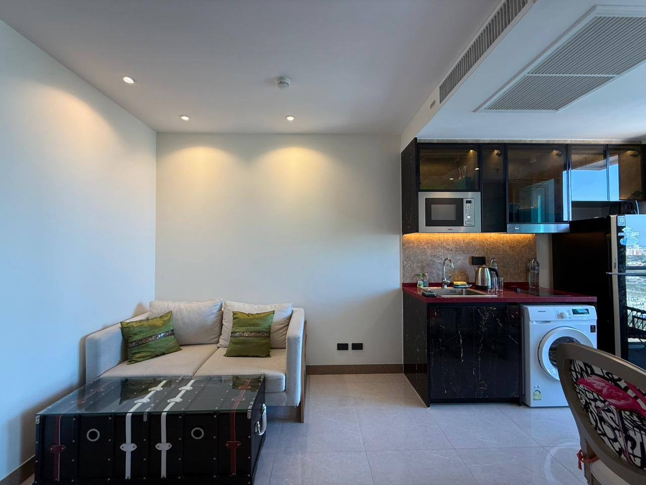 Премиальный кондоминиум с видом на город