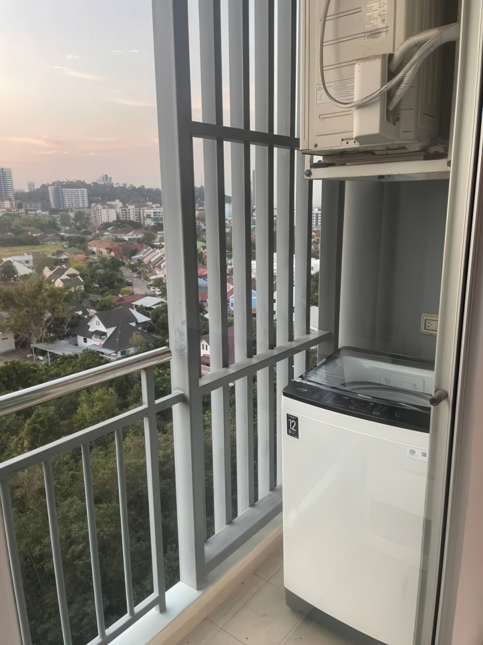 Продажа студии с видом на море