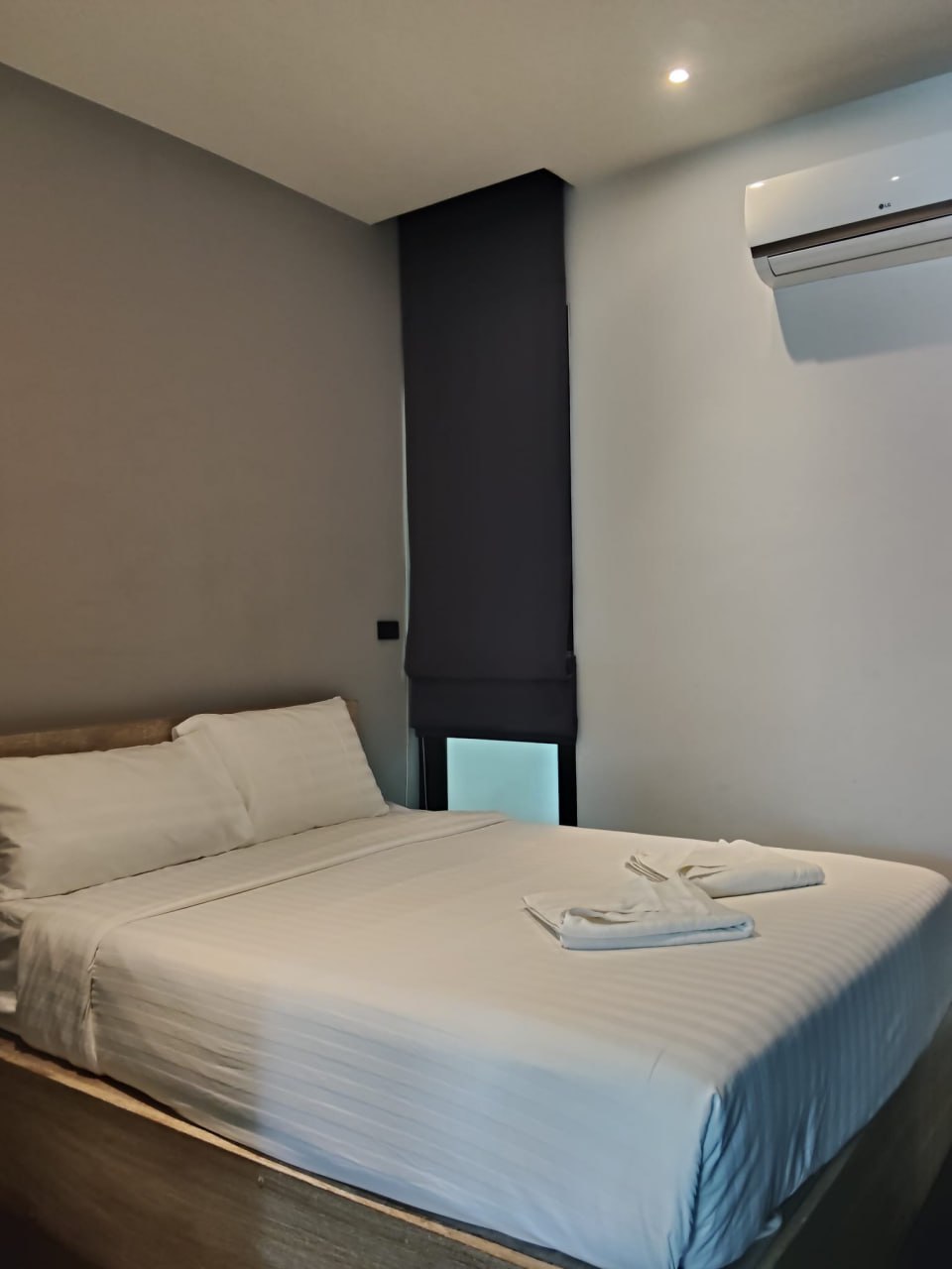 Вилла с бассейном в Чалонг / Раваи