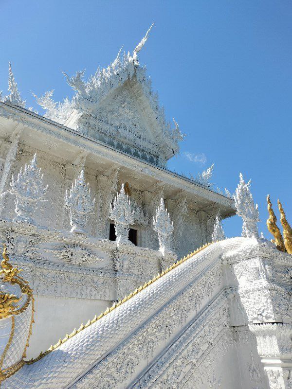 Новый храм на Пхукете