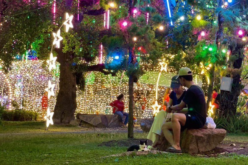 Готовимся к ярмарке у храма Чалонг