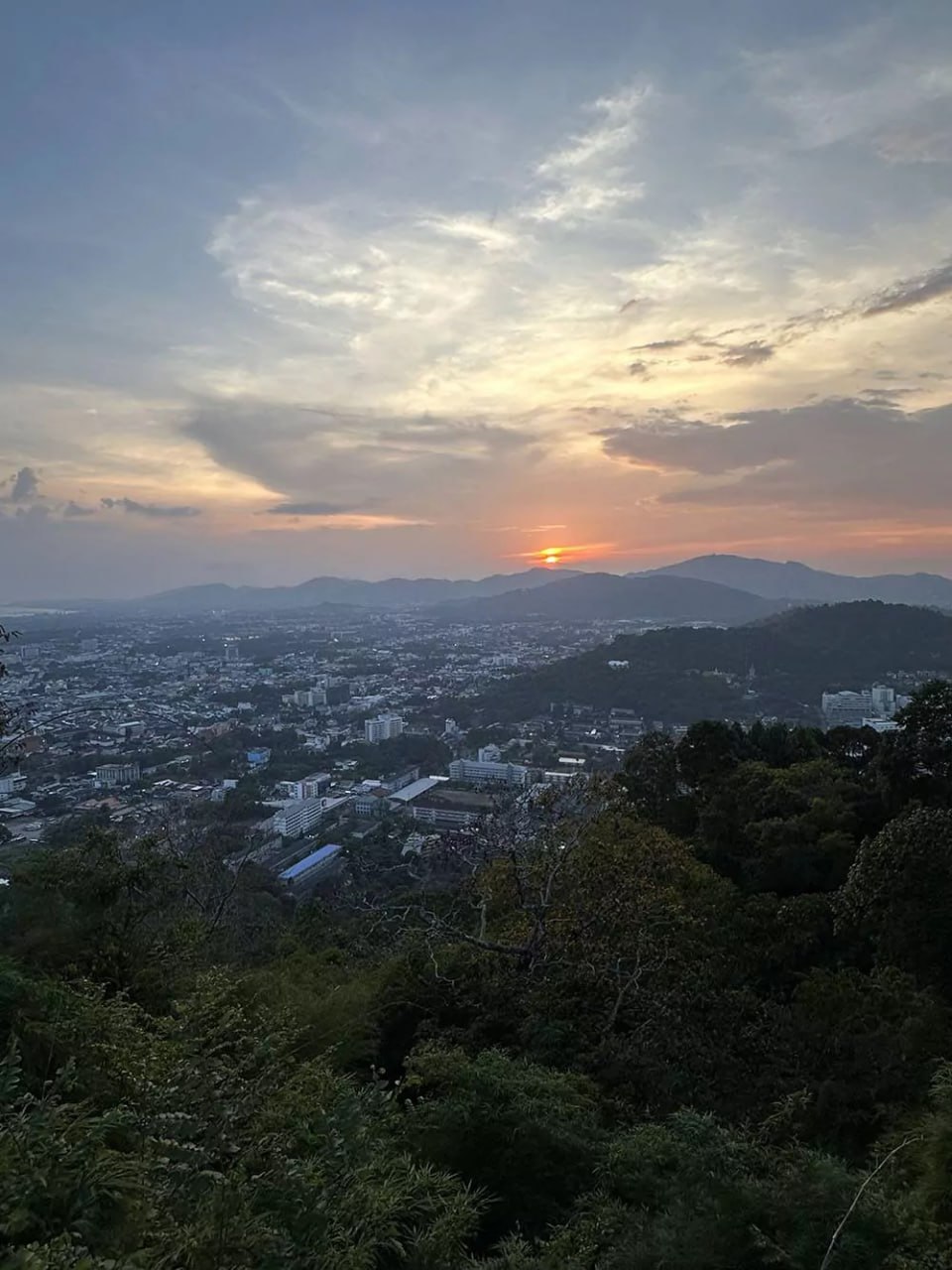 Гора Обезьян на Пхукете