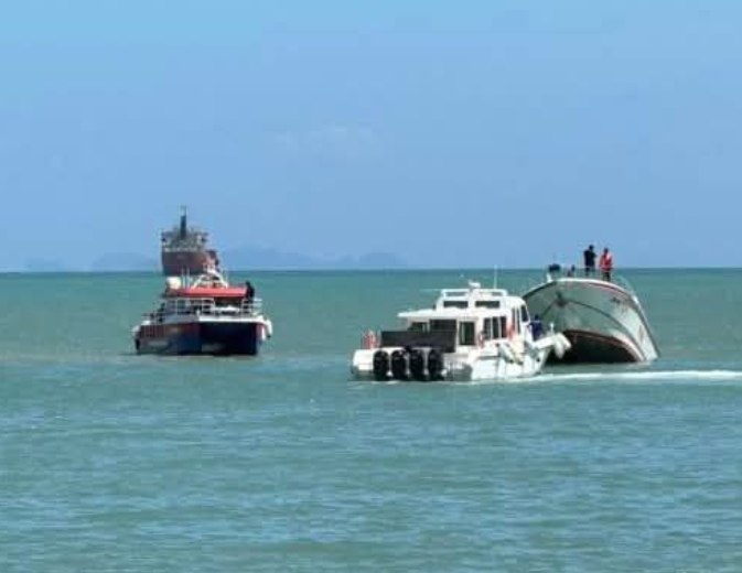 Спасение туристов в заливе Макам