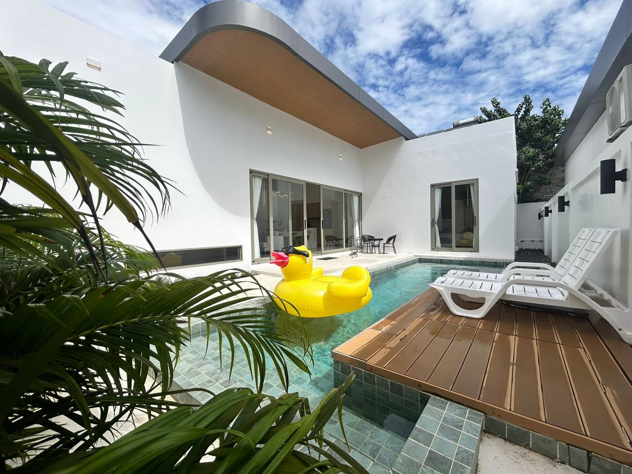 Аренда новой виллы в Най-Харн