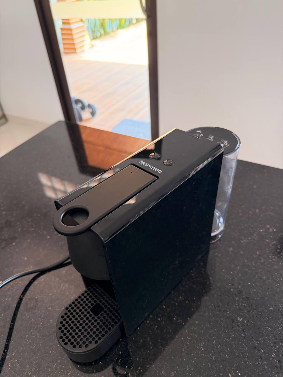 Продажа капсульной кофемашины и отпаривателя