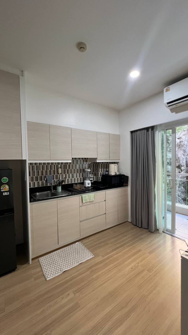 Пересдача обновленной студии до 2026 года