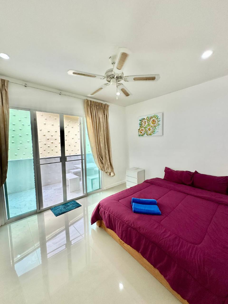 Продажа виллы с бассейном