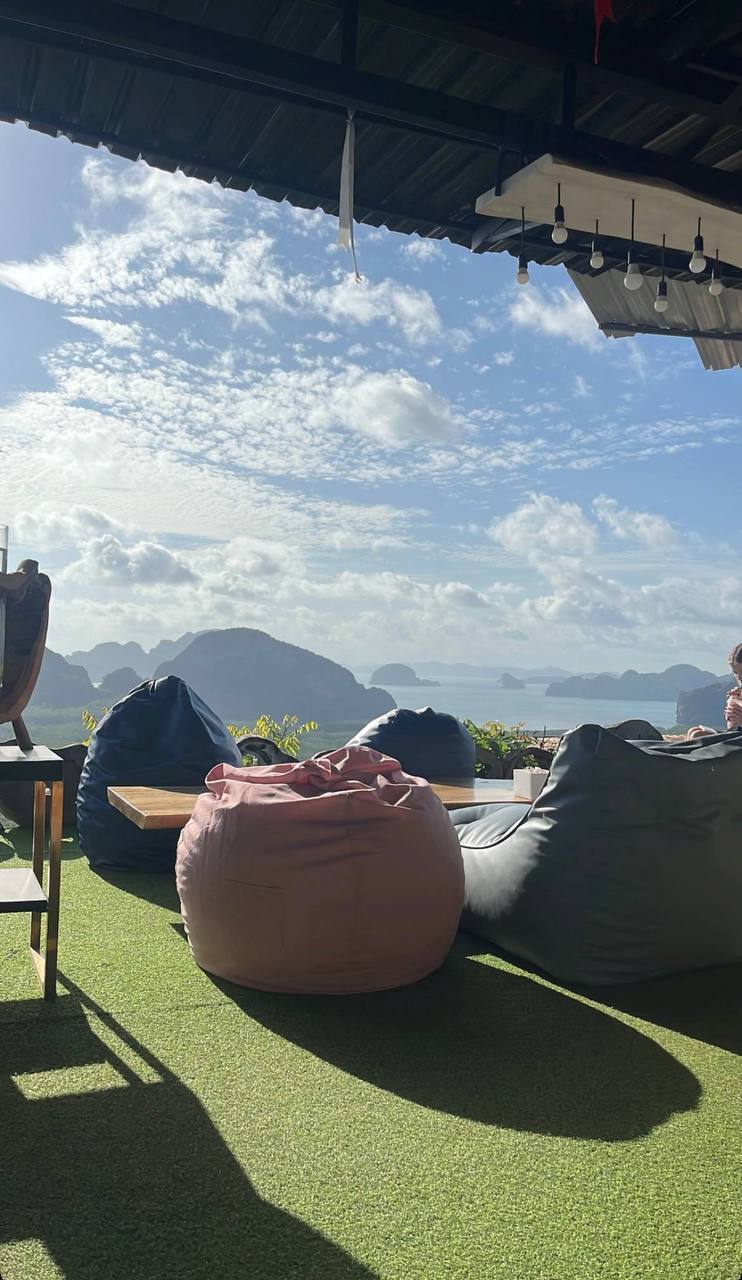 Тайская природа и храм Банг Тонг