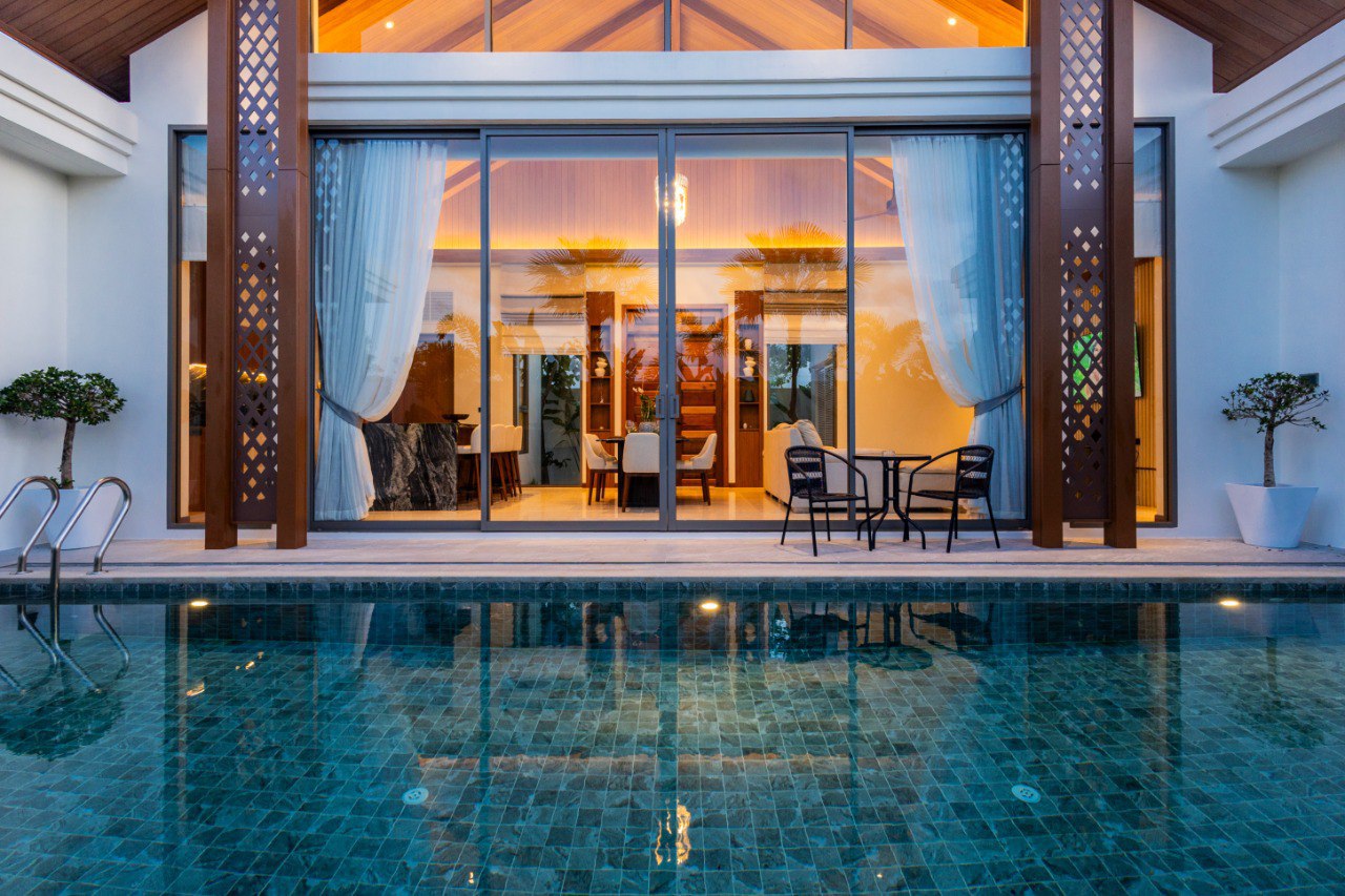 Аренда виллы с бассейном в районе лагуны