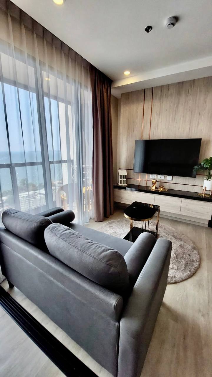 Шикарная квартира в элитном кондо