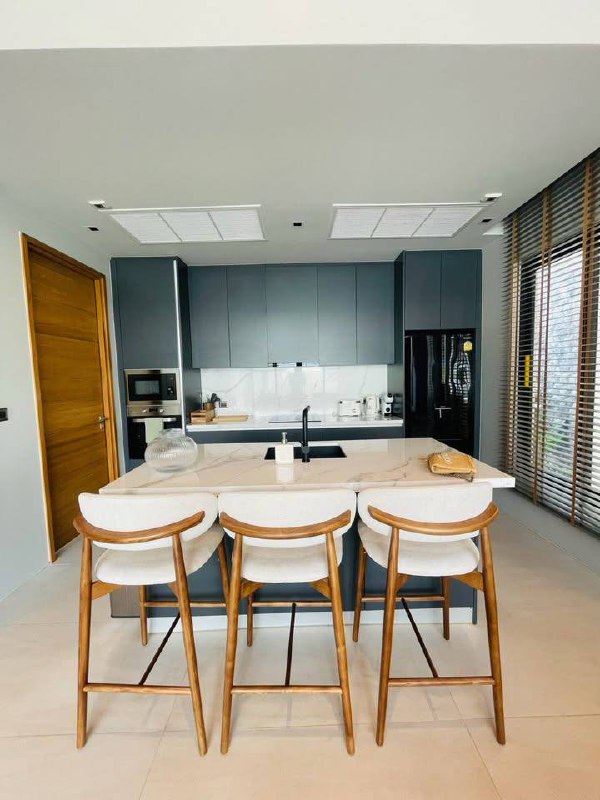 Аренда роскошного дома с бассейном