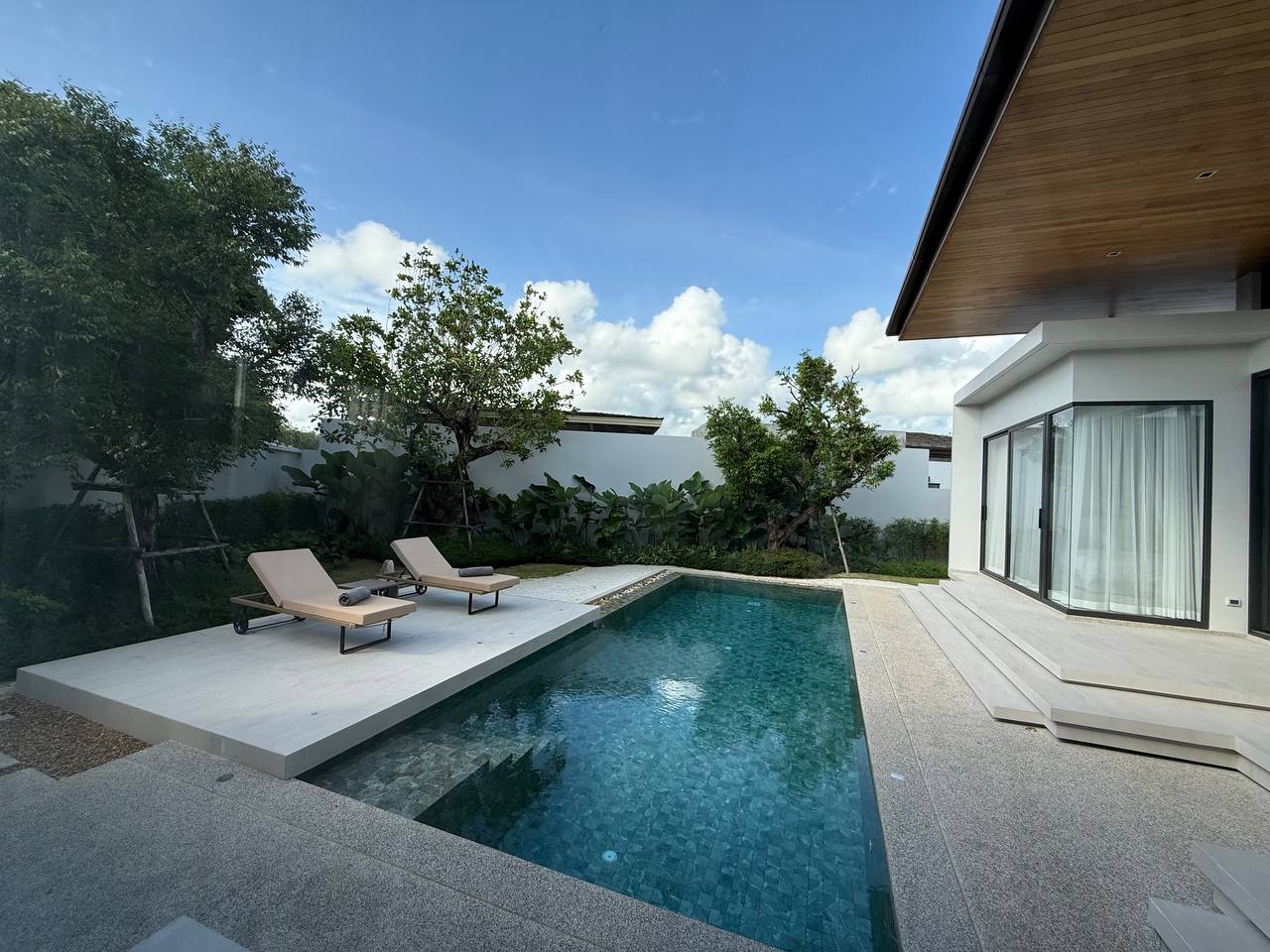 Аренда премиальной виллы в Банг-Тао