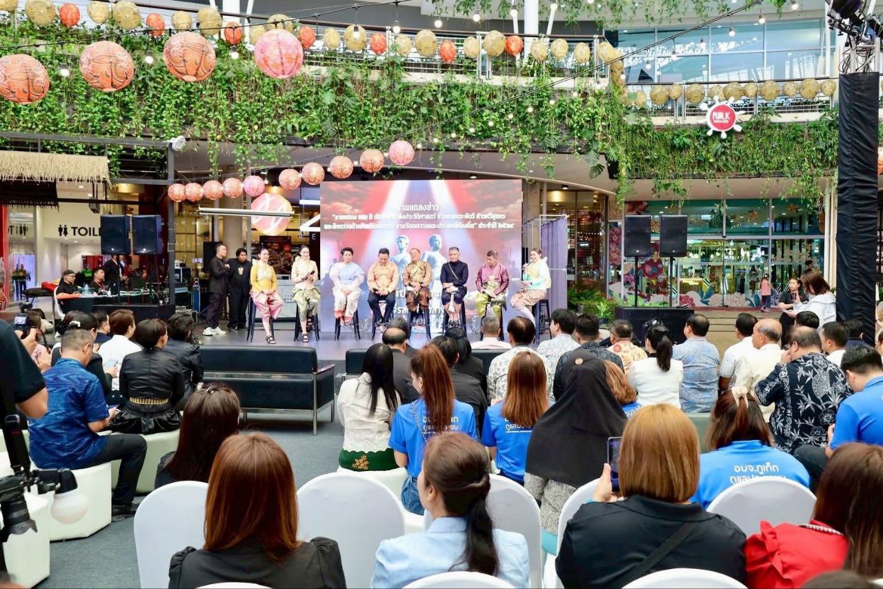 Грандиозное шоу в Пхукете