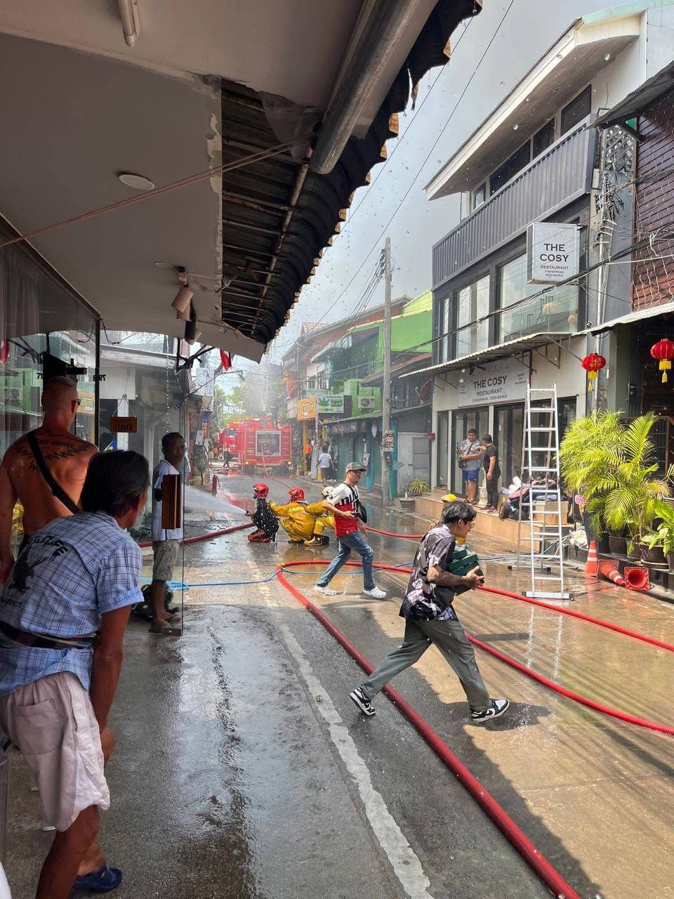 Крупный пожар в Фишерманс Вилладж