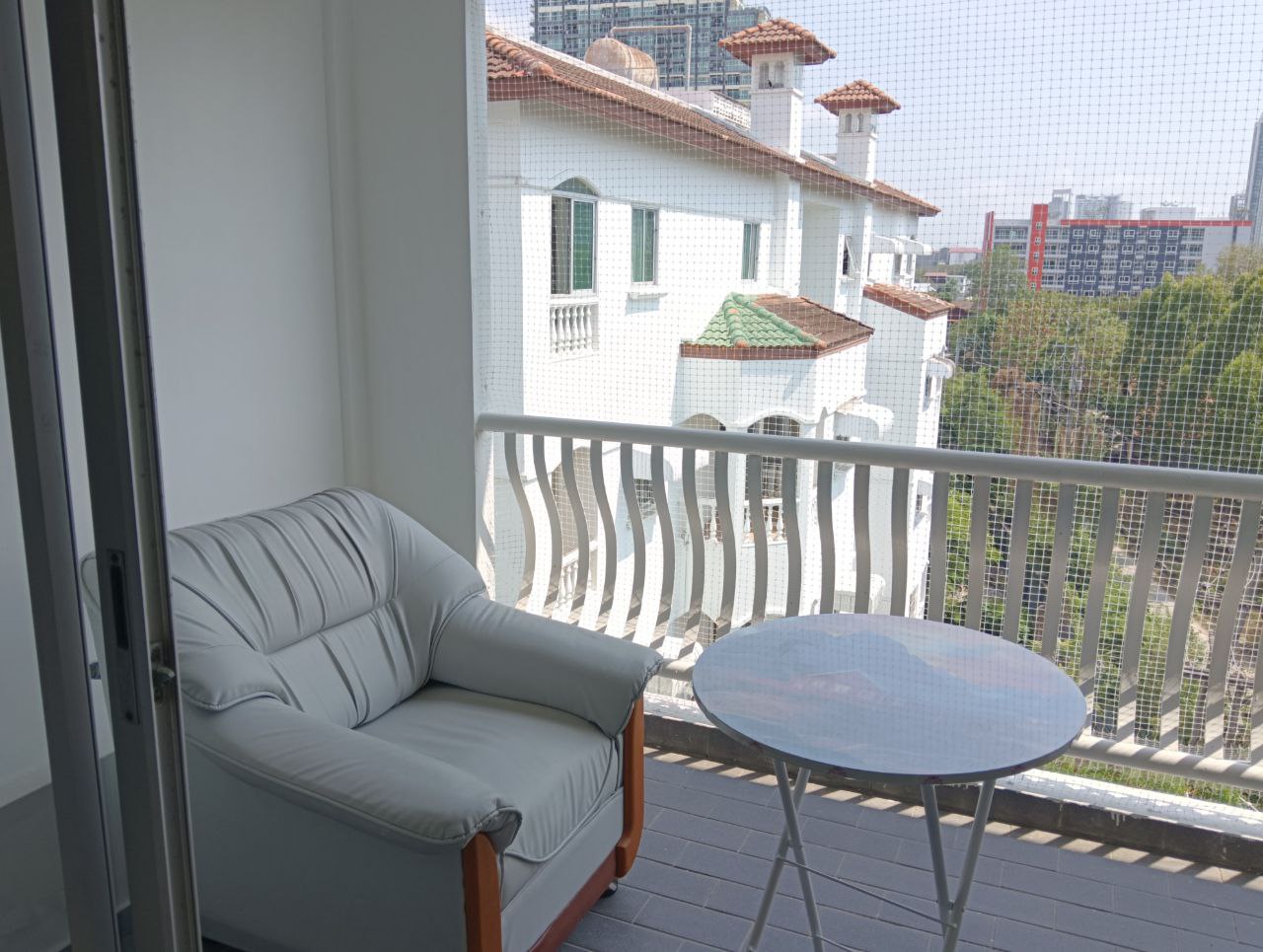 Сдача студии в районе Джомтьен