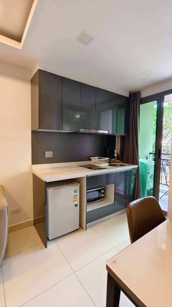 Аренда квартиры в кондо с видом на сад