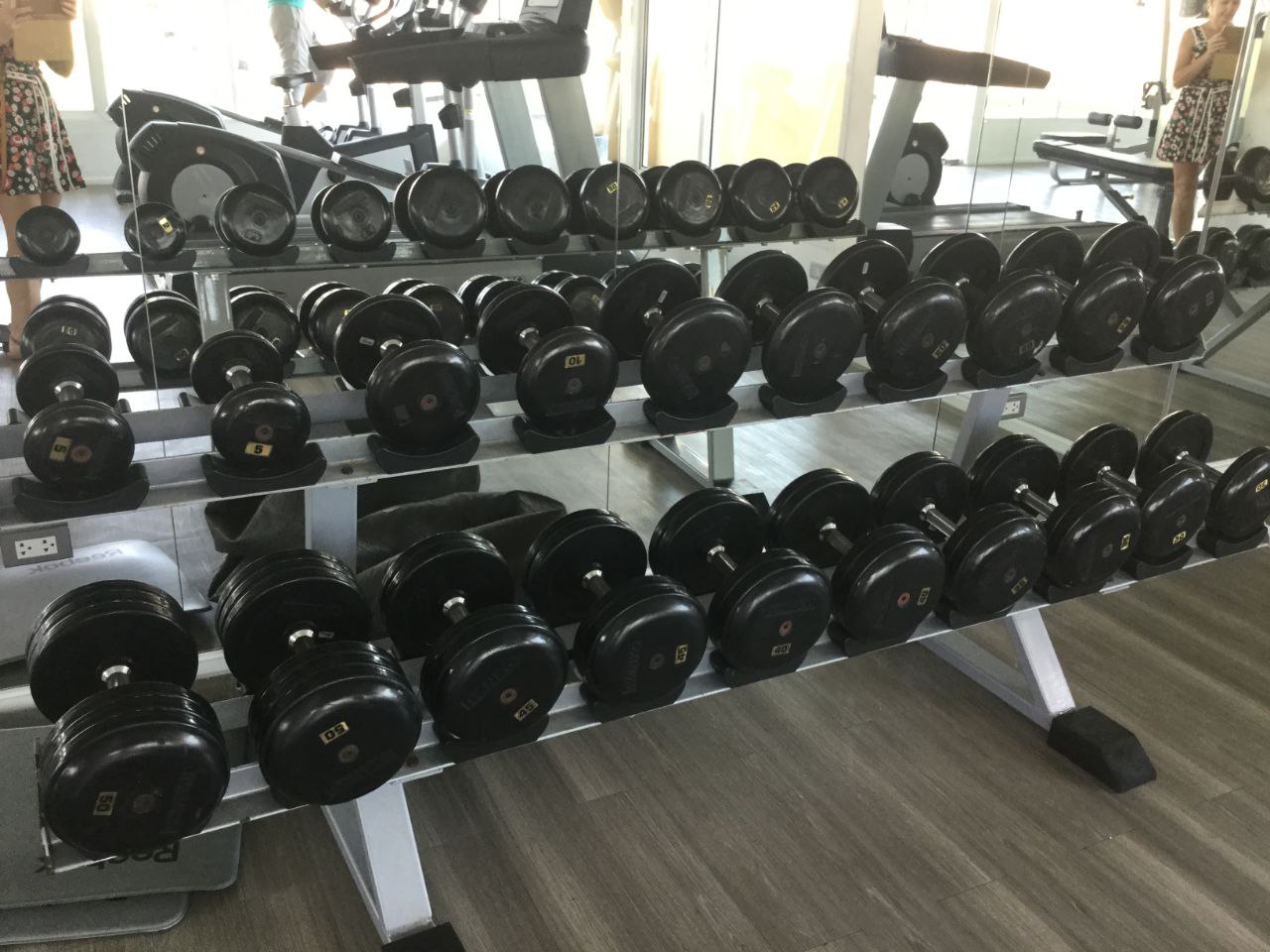 Сдаю квартиру в Атлантис Кондо