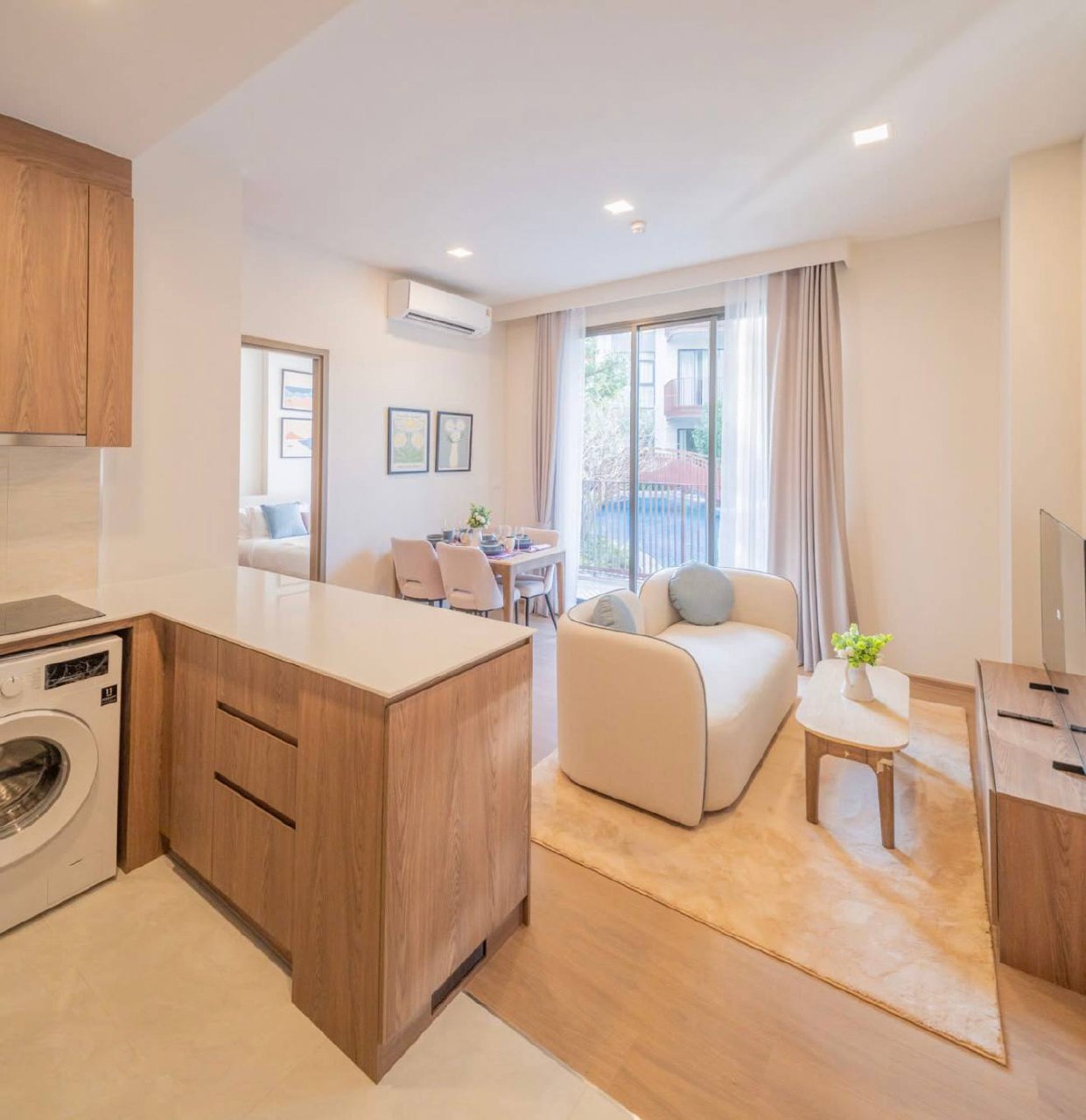 Аренда новой квартиры с бассейном